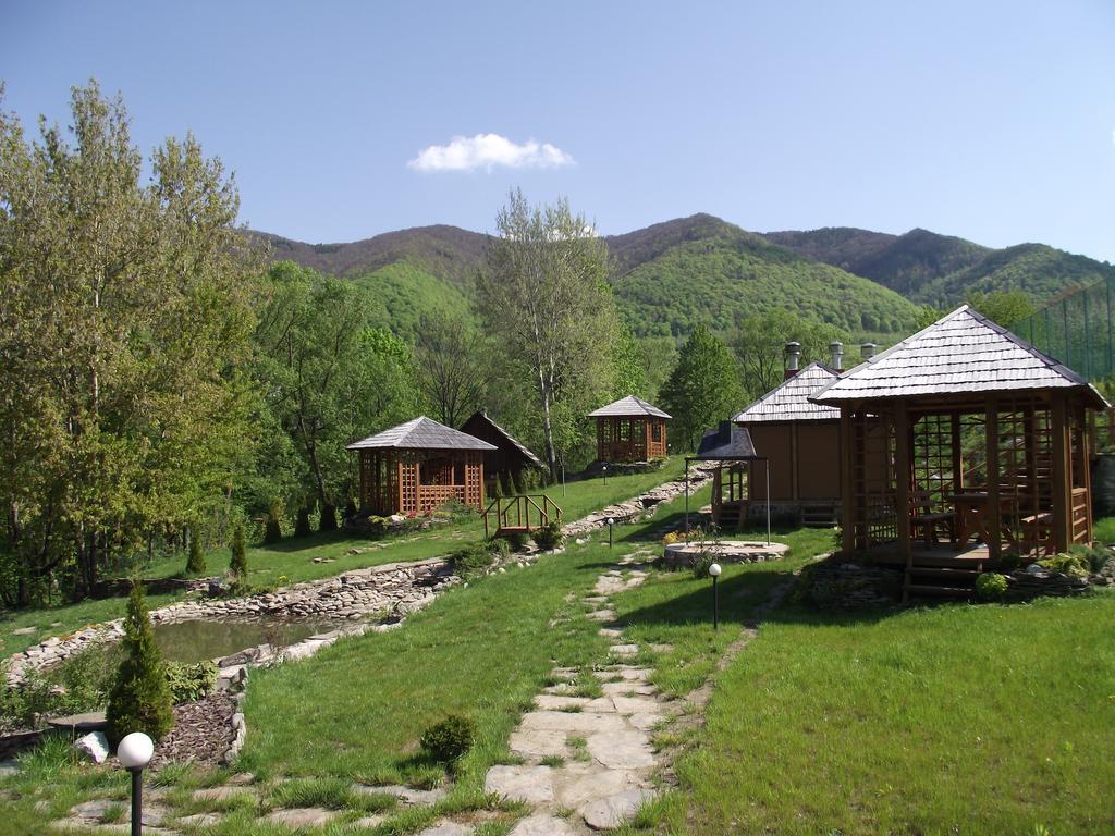 Spa Hotel Zoryani Karpaty Вышка Экстерьер фото
